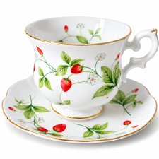 Filiżanka ze spodkiem St James Bone China poziomki truskawki