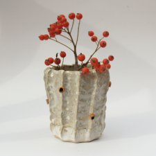 Ceramiczny wazon na kwiaty