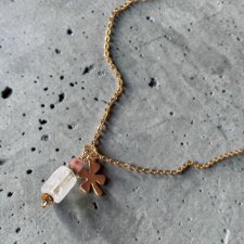 Naszyjnik z kryształem górskim rodochrozytem Pozłacany Amulet Koniczynka Szczęście