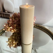Świeca ekologiczna sojowa dekoracyjna kolumnowa "Linea" 150x50mm beżowa