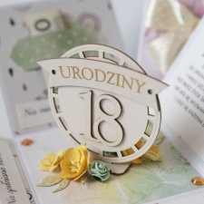 Pudełeczko prezent na 18 urodziny kartka 3d