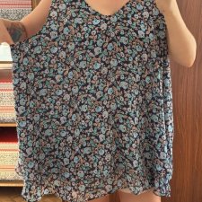 Granatowa szyfonowa tunika w drobne kwiaty • Lane Bryant • EU 62–66 • 8XL–10XL 9XL / 58 / 30