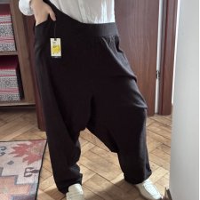 Czarne szerokie spodnie harem / baggy Terra & Sky (32-34W) Plus Size