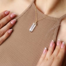 Naszyjnik "Mystical Pure Crystal" ozdobiony dużym kamieniem kryształem górskim- srebro 925 pozłacane