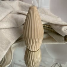 Świeca ekologiczna sojowa dekoracyjna "Grusha" 137x65mm