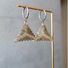 TRIANGLE GOLD