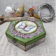 Szkatułka "Lawendowy Motyl" – ręcznie zdobione pudełko w technice decoupage