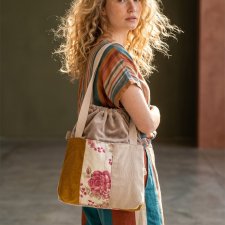 Torba z kominem patchwork no waste w kwiaty z zaczepami do wózka dziecięcego