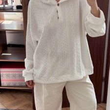 Biała Bluza z Kapturem w Warkoczowy Splot 6XL / 52 / 24