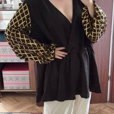 BloomChic bluzka 8XL 60 czarna złote rękawy kopertowa nowa z metką Plus Size 9XL / 58 / 30