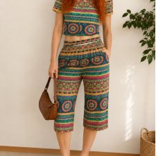 Komplet na lato zestaw boho hippie kolorowy wygodny letni set bluzka top spodnie rybaczki 36/38