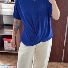 Blumen Niebieska Bluzka z Twistem Plus Size XXXL / 46 / 18