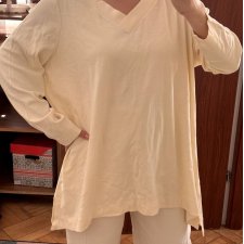 Isaac Mizrahi Live Kremowa Bluzka V-Neck Plus Size 8XL / 56 / 28