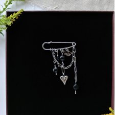 Broszka-agrafka z czarnym turmalinem, Broszka na prezent