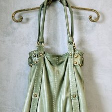 Duża skórzana torba worek vintage boho oliwkowa – piękne detale