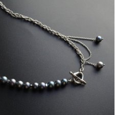 Naszyjnik z czarną perłą "Modern pearl"