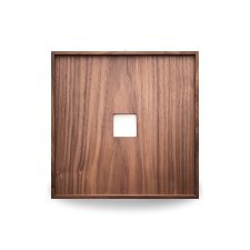 Kwadratowa rama z orzecha - małe okno, minimalistyczna, ręcznie wykonana