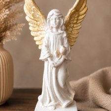 Figurka Anioła Stróża ze skrzydłami – dekoracja