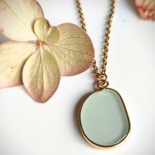 chalcedon w okuciu