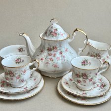 Very Rare ❤ Tête-à-Tête Paragon Victoriana Rose Tea Set for Two - Fine Bone