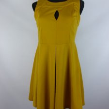 Izabel London kloszowana sukienka dzianinka 10 / 38