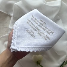 Haftowane chusteczki dla rodziców