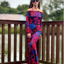 Sukienka z odsłoniętymi ramionami - Julia Maxi Flower Power