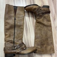 Steve Madden