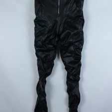 Maniere de Voir drapowane spodnie ekoskóra 10 / 36
