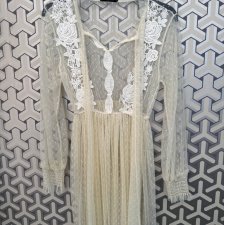 koronkowa sukienka boho