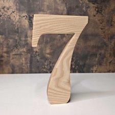 Cyfra 7 siedem, z litego drewna, drewniana, jesion, stojąca dekoracyjna, wysokość 20cm