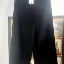 nowe aksamitne spodnie zara