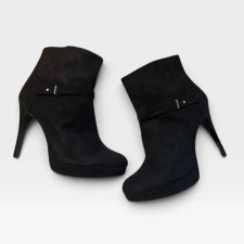 H&M - botki na obcasie