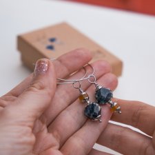 Asymetryczne boho kolczyki, duże koła z kamieniami i ceramiką