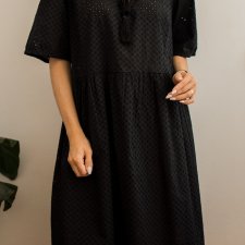 Czarna sukienka ażurowa XL
