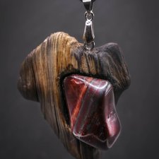 Naszyjnik bawole oko – bałtyckie drewno dryftowe, Wood Pendant, biżuteria z drewna, minerał, kamień, dla niej, pirografia