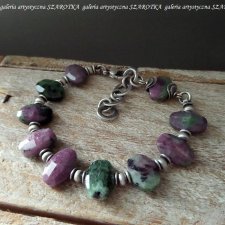 PURPLE - GREEN bransoletka z zoisytu z rubinem i srebra