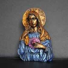 Rzeźba Matki Boskiej niebiesko-różowa wys. 15,5 cm