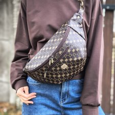 nerka XXL w serduszka, 2 kieszenie