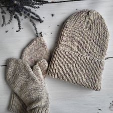 Ręcznie robiony komplet z wełny merino – czapka i jednopalczaste rękawiczki