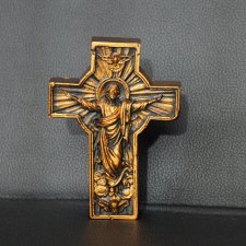 Rzeźba złoty Jezus na Krzyżu wys. 10 cm