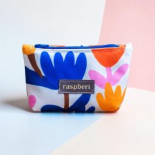 Etui na klucze z jasnego weluru – minimalistyczne kwiaty | Handmade