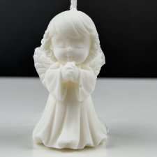 Ręcznie robiona świeca sojowa – dekoracyjna świeca figurka