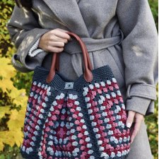 Duża torebka na szydełku granny square – shopperka handmade boho