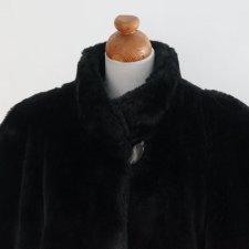 Eleganckie sztuczne futro  *10