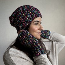Kolorowy komplet zimowy - duża czapka i mitenki