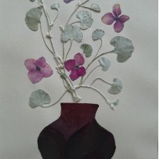Kwiaty w bordowym wazonie – obraz z suszonych roślin 21 × 30 cm