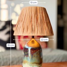 Ceramiczna fakturalna lampa z abażurem z rafii, zieleń, srebro i pumeks, handmade