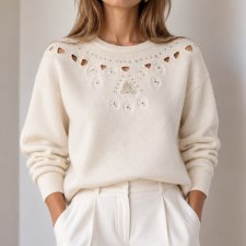 Sweter z choinką wełna
