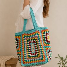 Kolorowa torba szydełkowa boho – turkusowe wykończenie